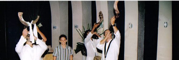 שופרות בליווי בר מצווה